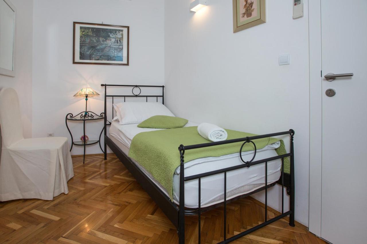 Hotel Pansion Kamenar Primošten Zewnętrze zdjęcie