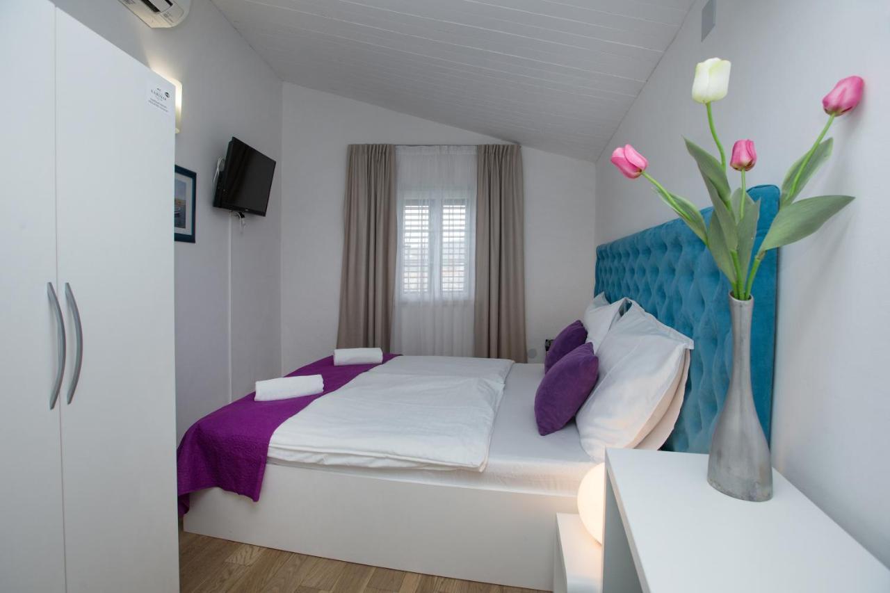 Hotel Pansion Kamenar Primošten Zewnętrze zdjęcie