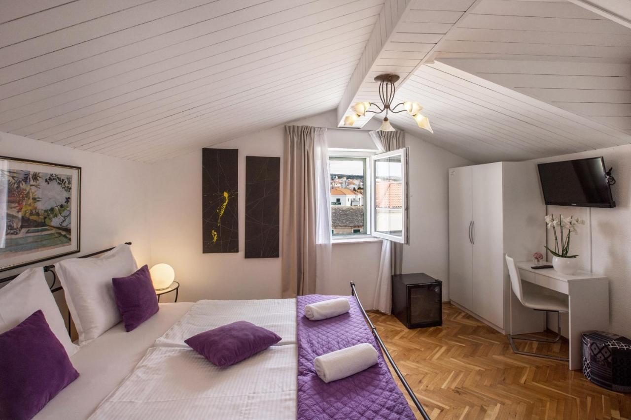 Hotel Pansion Kamenar Primošten Zewnętrze zdjęcie